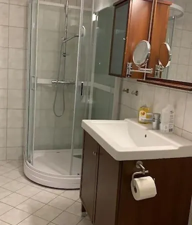 Appartement Sentrumsnaer Leilighet Pa 75m2 Med Hoy Standard Og Utsikt